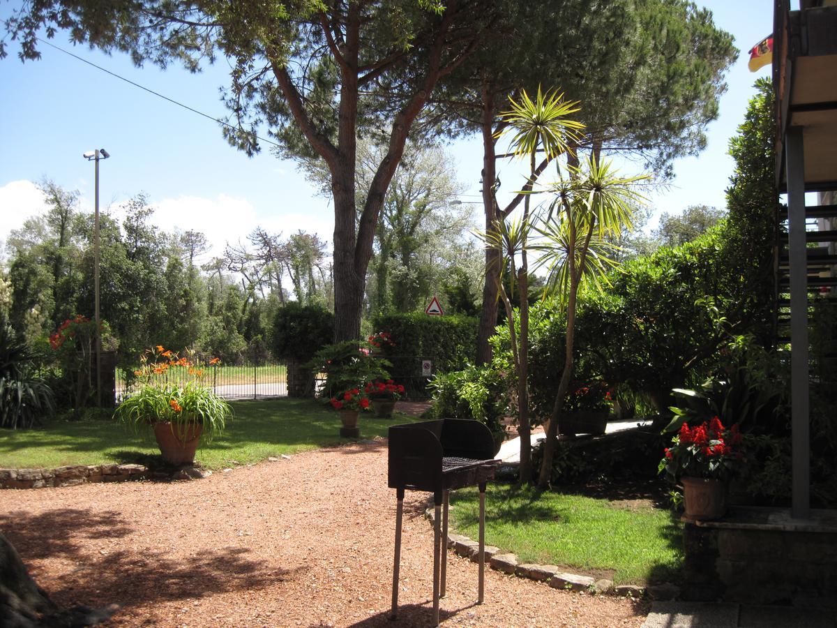 Casa Furrer Aparthotel Tirrenia Luaran gambar